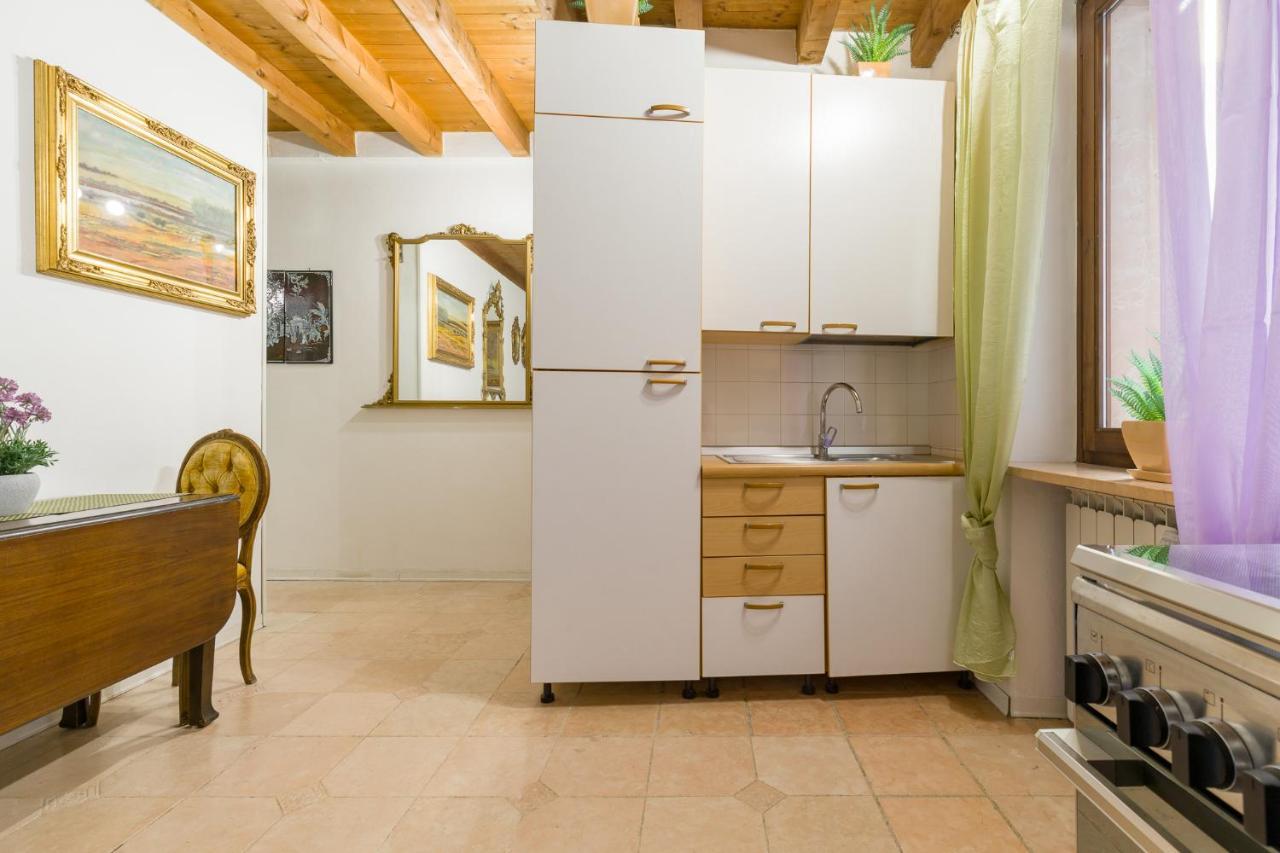Fairy Studio In Verona Διαμέρισμα Εξωτερικό φωτογραφία
