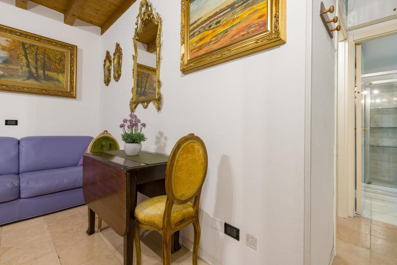 Fairy Studio In Verona Διαμέρισμα Εξωτερικό φωτογραφία